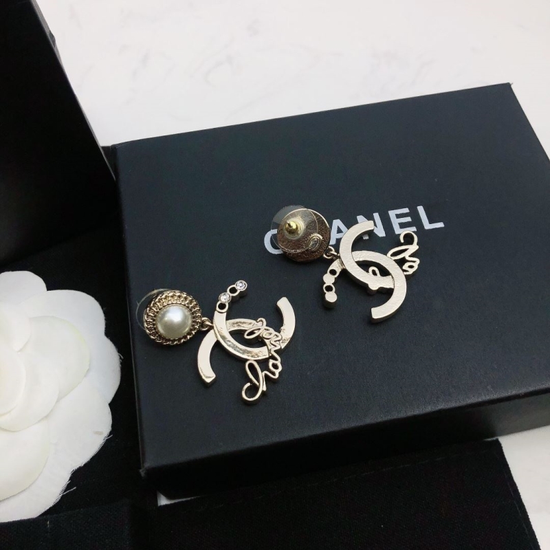 Ch**el earrings